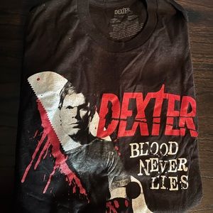 Dexter T-Shirt Medium